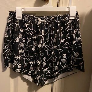 Skeleton shorts, size L, 100% polyester, good condition